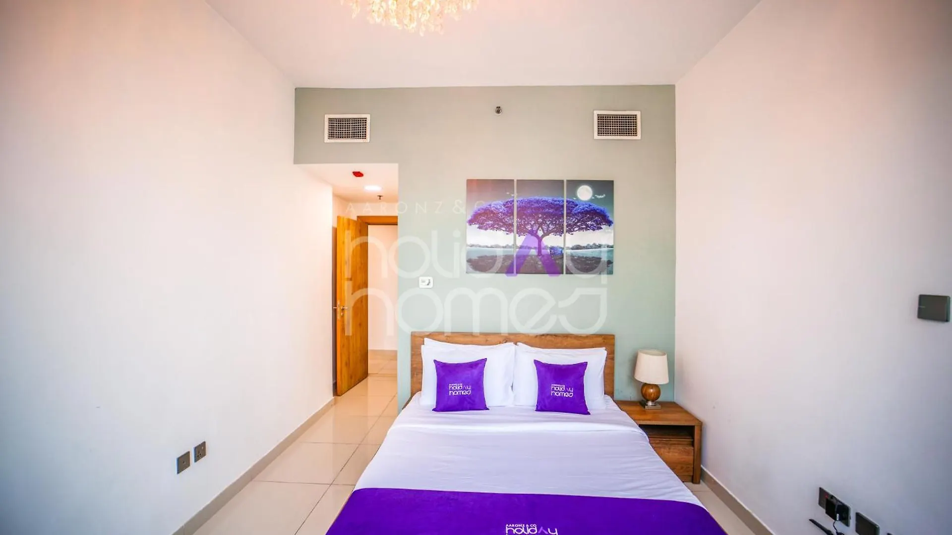 Stylish 2Br In Continental Tower Dubai Marina 아파트