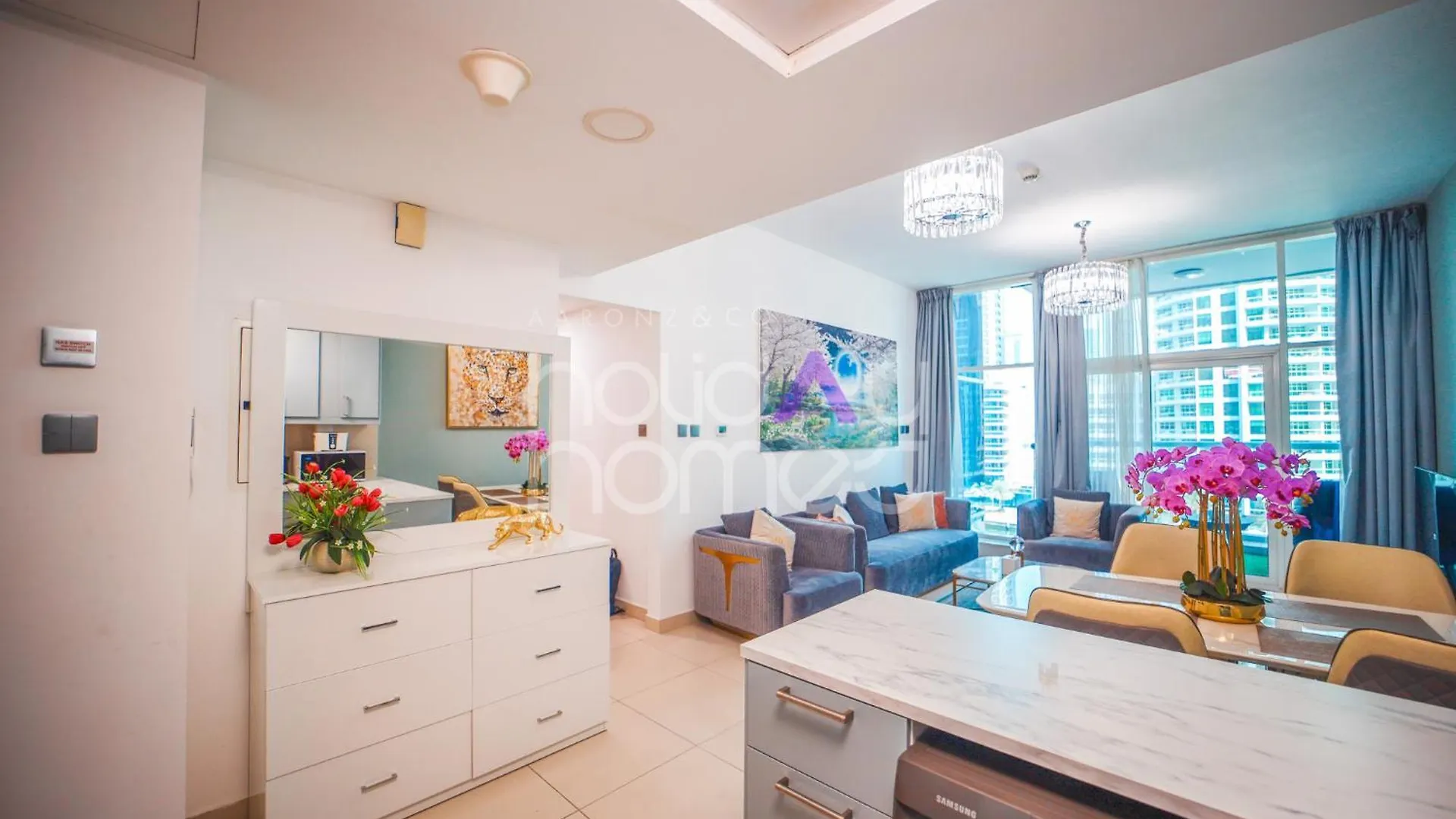 Stylish 2Br In Continental Tower Dubai Marina 아파트 아랍에미리트