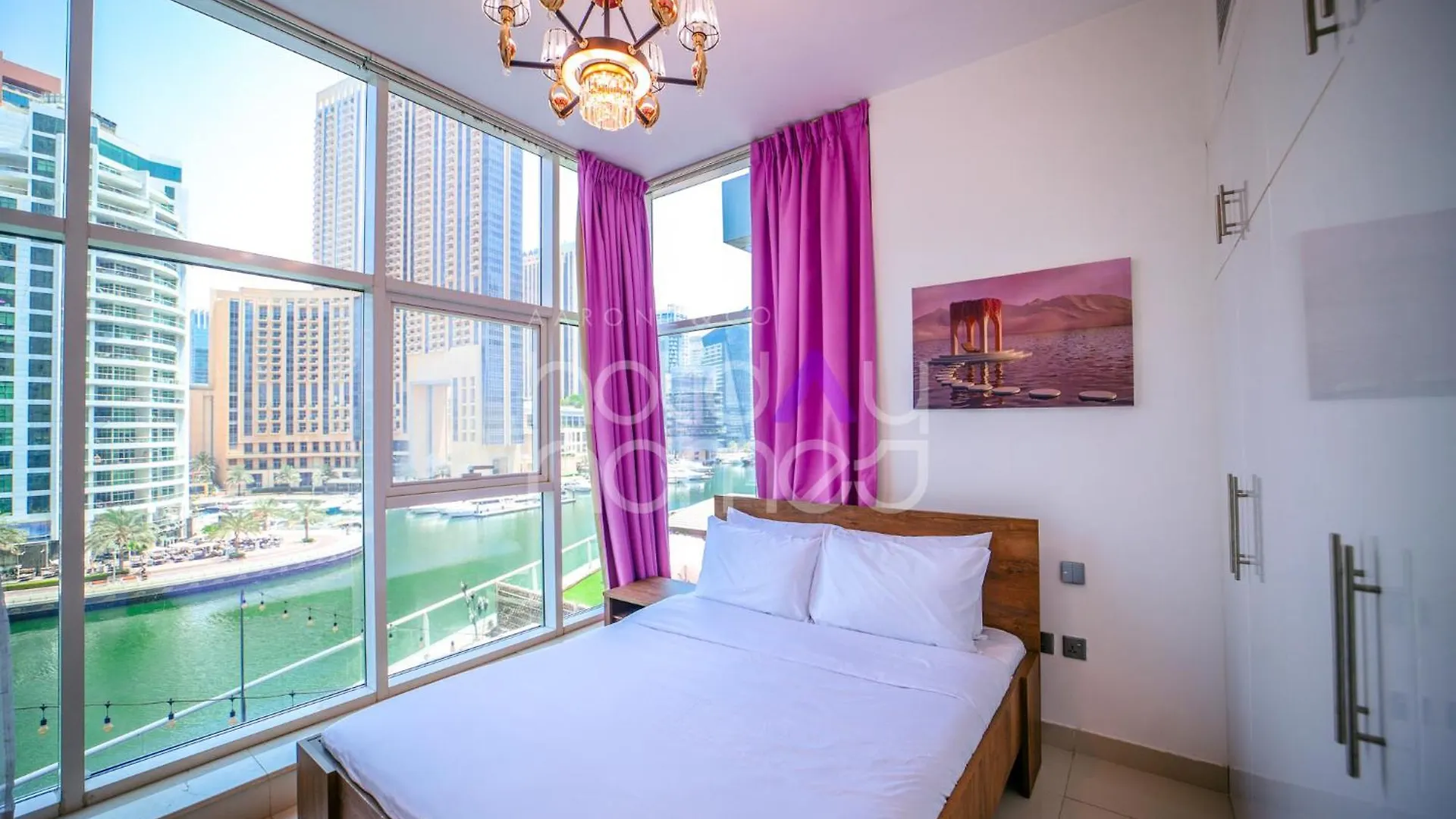 Stylish 2Br In Continental Tower Dubai Marina 아파트