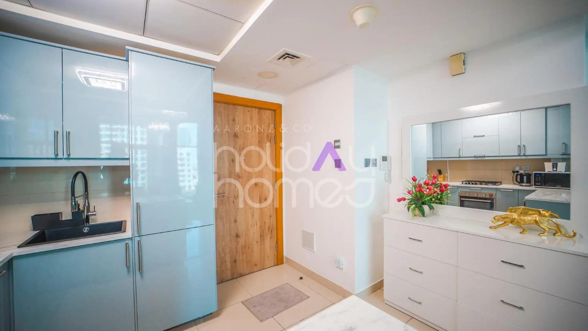 Stylish 2Br In Continental Tower Dubai Marina Apartment