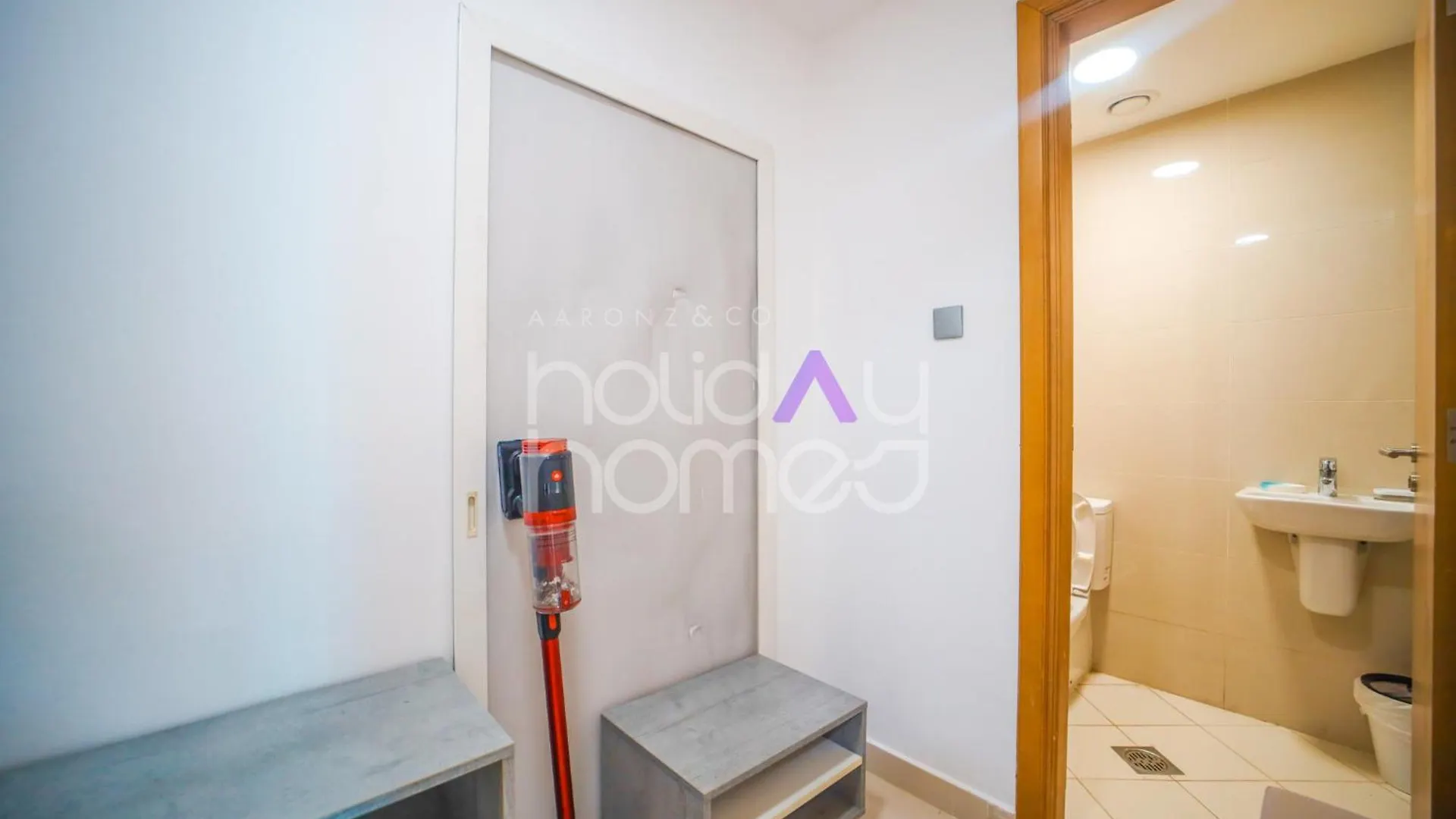 Stylish 2Br In Continental Tower Dubai Marina Apartment